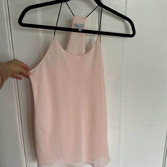 Flowy pink tank - Picture 1 of 1
